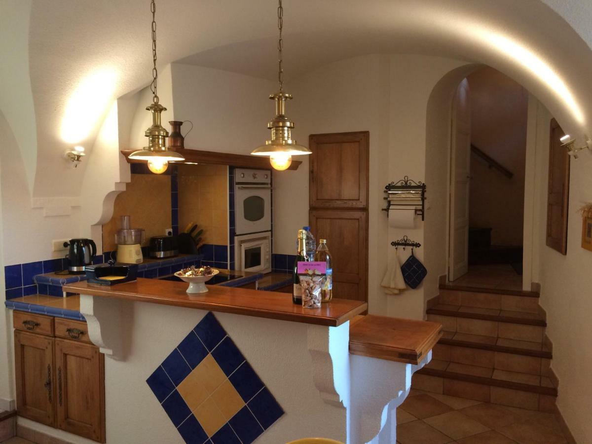 La Maison De Valentine Jarjayes Esterno foto