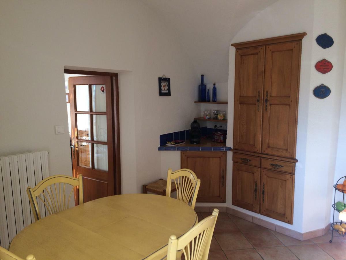 La Maison De Valentine Jarjayes Esterno foto